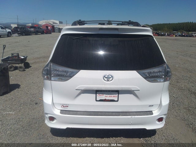 Toyota SIENNA SE 2014 5TDXK3DC4ES421593 Image 17