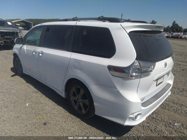 Toyota SIENNA SE 2014 5TDXK3DC4ES421593 Image 3