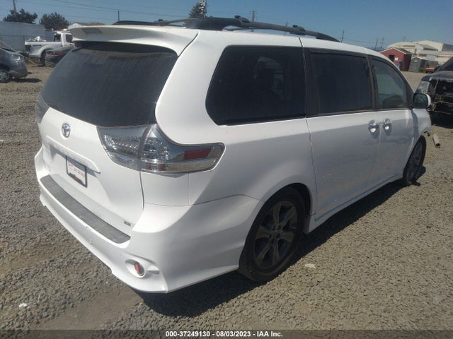 Toyota SIENNA SE 2014 5TDXK3DC4ES421593 Image 4
