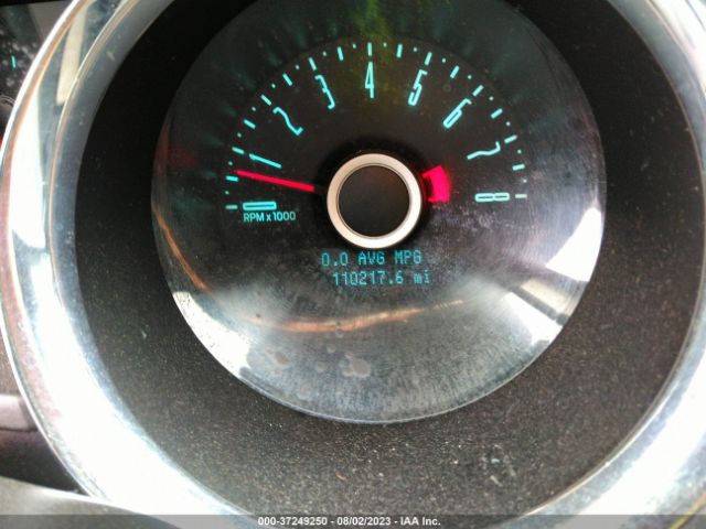 1ZVBP8AM0E5285066 Ford Mustang V6