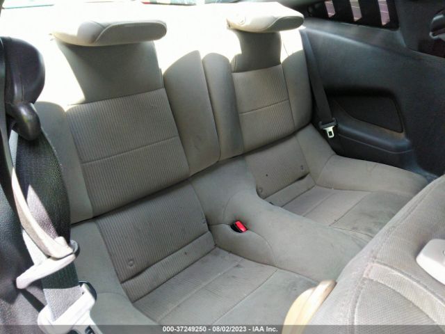 1ZVBP8AM0E5285066 Ford Mustang V6