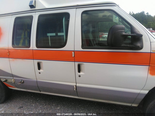 Ford Econoline Cargo Van Commercial/recreational 2014 1FDSS3EL6EDB15155 Image 4