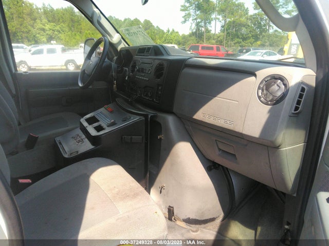 Ford Econoline Cargo Van Commercial/recreational 2014 1FDSS3EL6EDB15155 Image 10