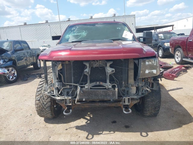 2013 GMC SIERRA 2500HD DENALI VIN: 1GT125E83DF117553