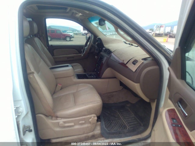 2009 CHEVROLET AVALANCHE 1500 3GNFK22039G217135 Photo 4