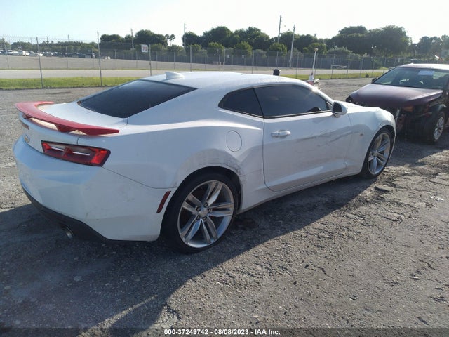 Chevrolet Camaro 1lt 2017 1G1FB1RS2H0142577 Image 4
