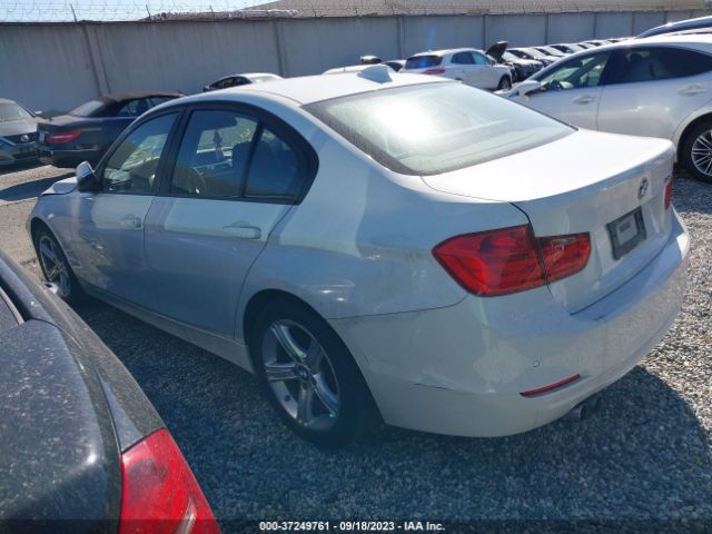 WBA3C1C55FK119285 BMW 3 Series 328i