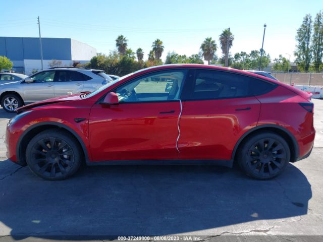 5YJYGDEE0LF053684 Tesla Model Y Long Range