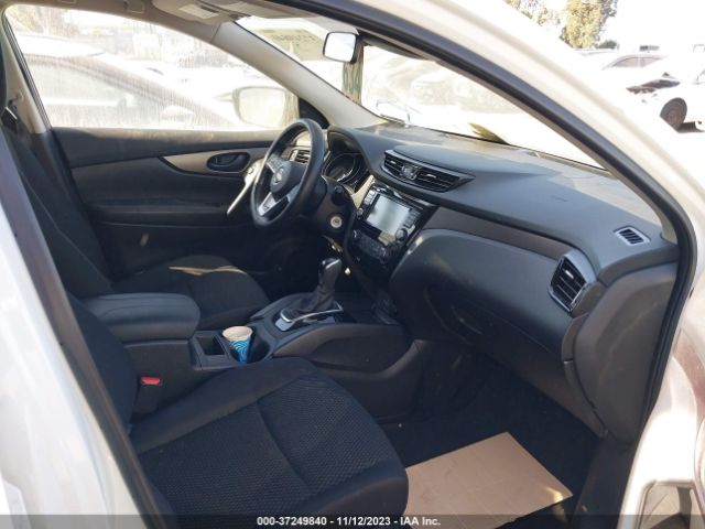JN1BJ1AW9MW449116 Nissan Rogue Sport S