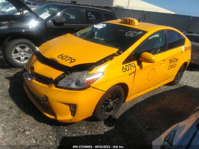 Toyota Prius Four/five/three/one/two 2014 JTDKN3DU2E1741177 Image 2