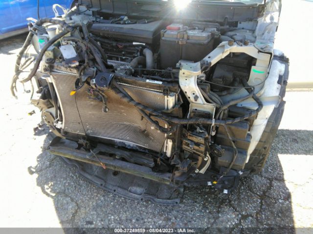 5N1AT2MT5KC804741 Nissan Rogue Sl