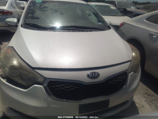 KNAFX4A84F5368949 KIA FORTE EX