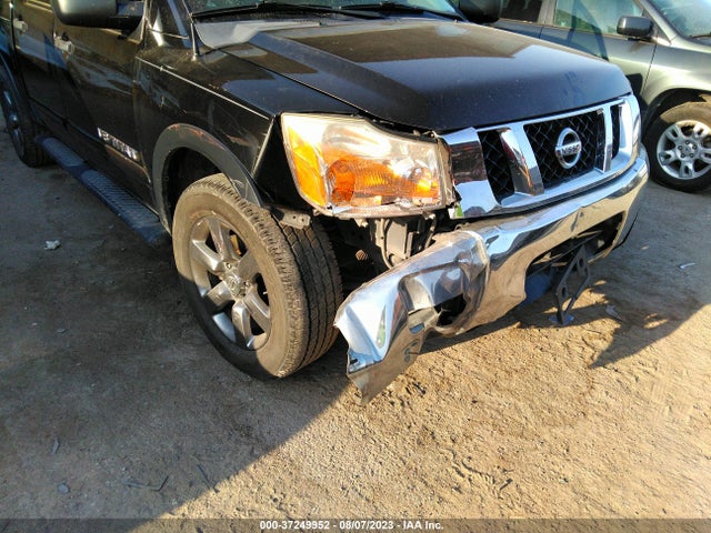 2015 NISSAN TITAN SV VIN: 1N6BA0ED2FN513020