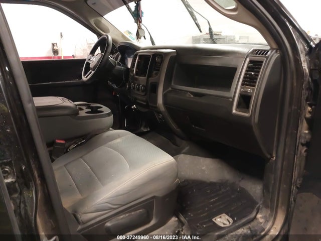 3C6RR7KT3HG602824 RAM 1500 Express