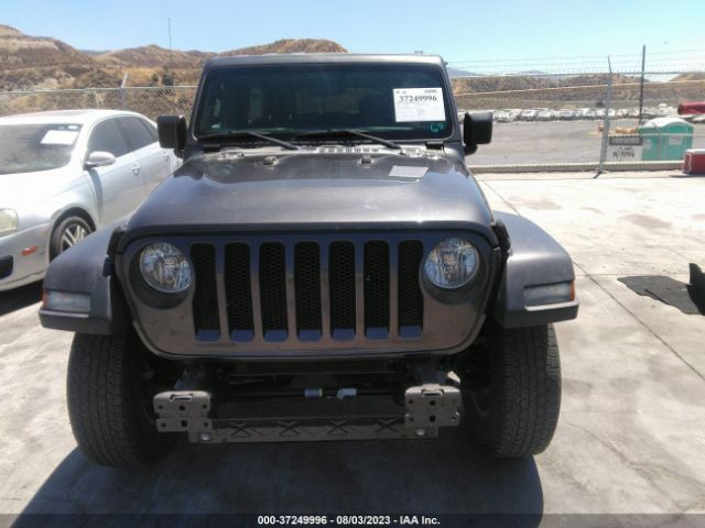 1C4HJXDG3JW134645 Jeep Wrangler Unlimited Sport S