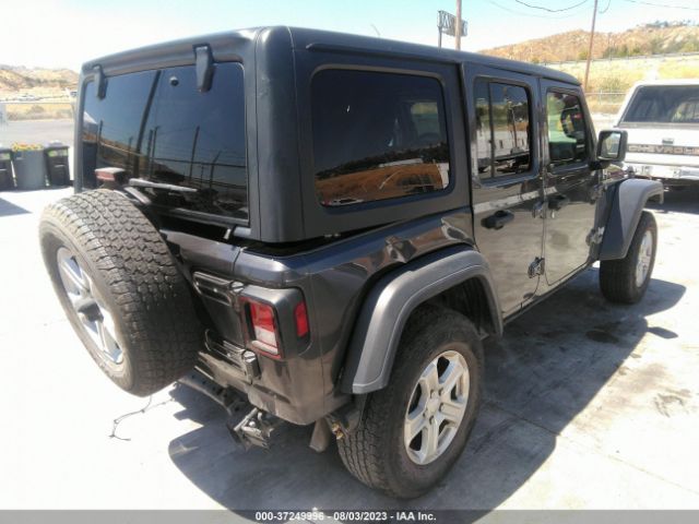 1C4HJXDG3JW134645 Jeep Wrangler Unlimited Sport S