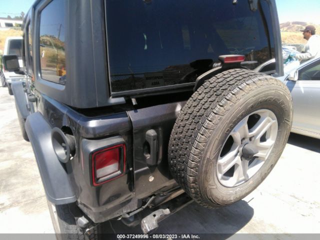 1C4HJXDG3JW134645 Jeep Wrangler Unlimited Sport S