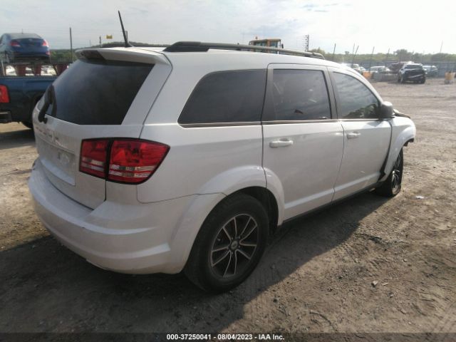 3C4PDCAB7JT535271 Dodge JOURNEY SE
