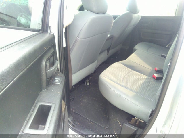 1C6RR7FT3KS517718 RAM 1500 Classic Express