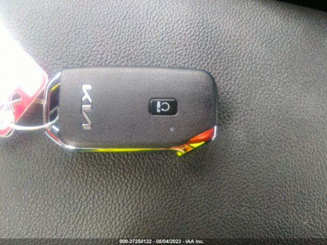 3KPF54AD2PE594841 KIA Forte Gt-line