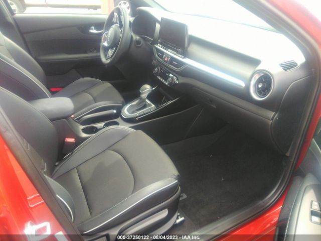 3KPF54AD2PE594841 KIA Forte Gt-line