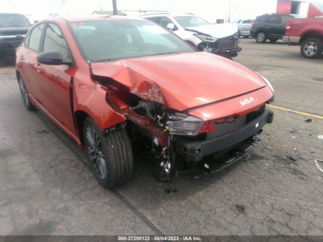3KPF54AD2PE594841 KIA Forte Gt-line