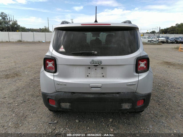 Jeep Renegade Latitude 2018 ZACCJBBB8JPH59611 Image 17