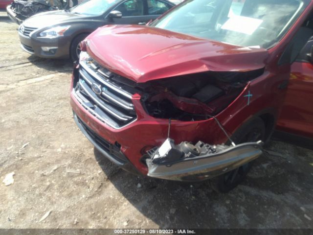 1FMCU0GD5HUB27899 Ford ESCAPE SE