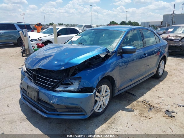 3VW2B7AJ8JM209632 Volkswagen Jetta 1.4t S