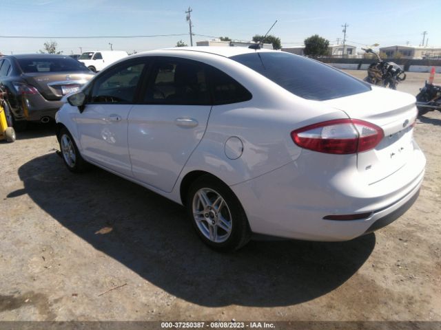 3FADP4BJ3HM119010 Ford FIESTA SE