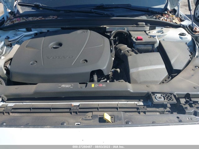 2021 Volvo V60, VIN: YV4102WK3M1072834