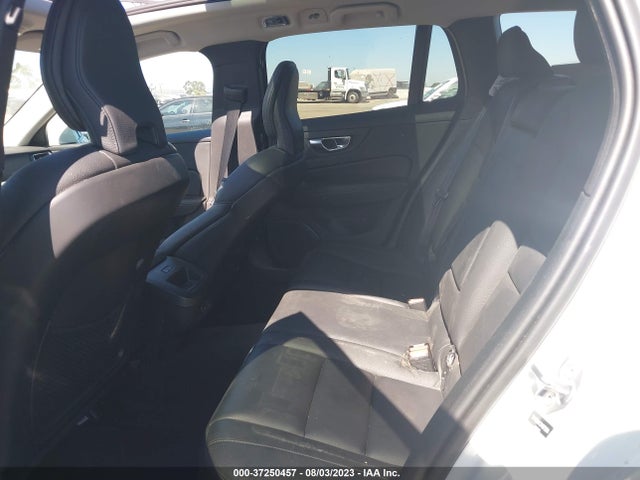 2021 Volvo V60, VIN: YV4102WK3M1072834