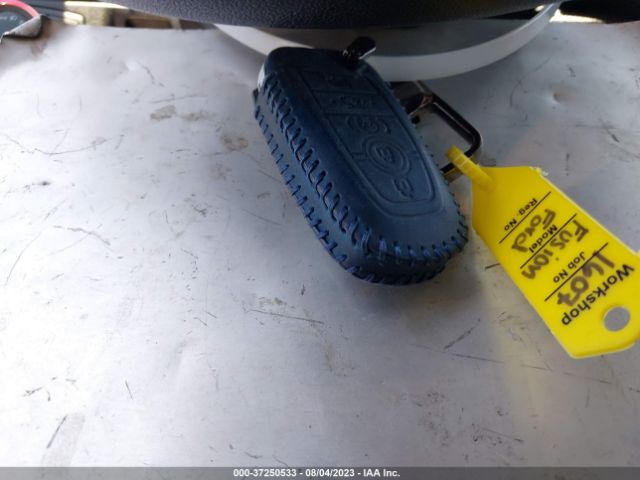 3FA6P0D92KR221798 Ford Fusion Titanium