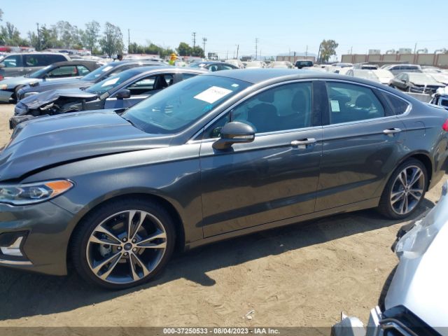 3FA6P0D92KR221798 Ford Fusion Titanium