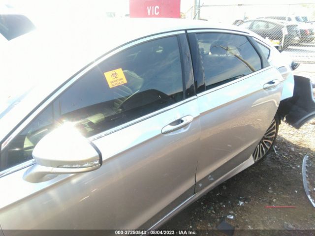 3FA6P0HD4HR227223 Ford FUSION SE