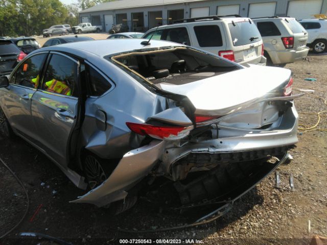 3FA6P0HD4HR227223 Ford FUSION SE