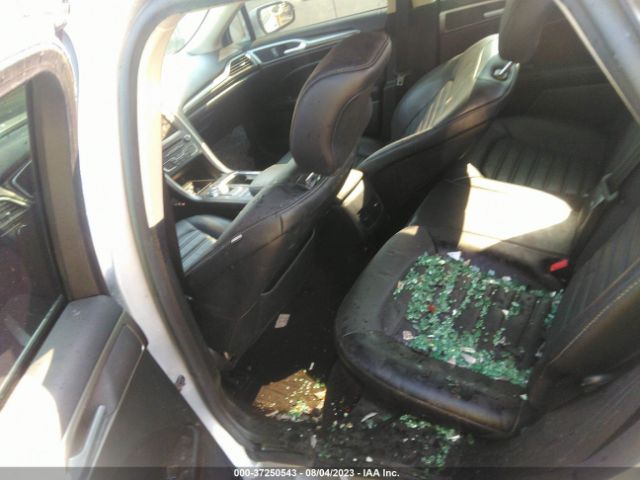 3FA6P0HD4HR227223 Ford FUSION SE