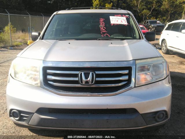 5FNYF3H25EB016759 Honda PILOT LX