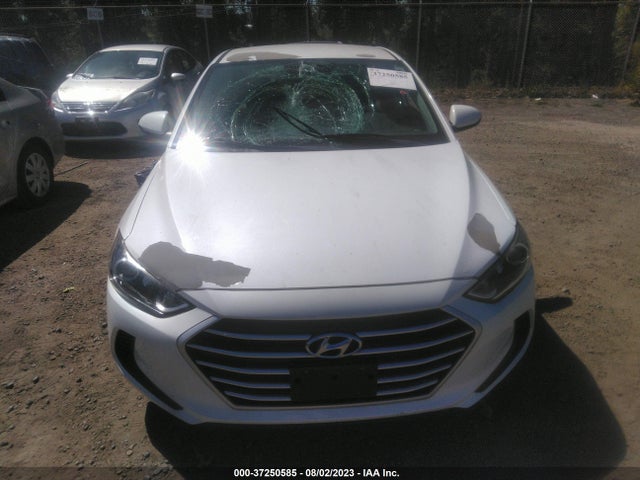 Hyundai ELANTRA SE 2017 5NPD74LF8HH154152 Image 4