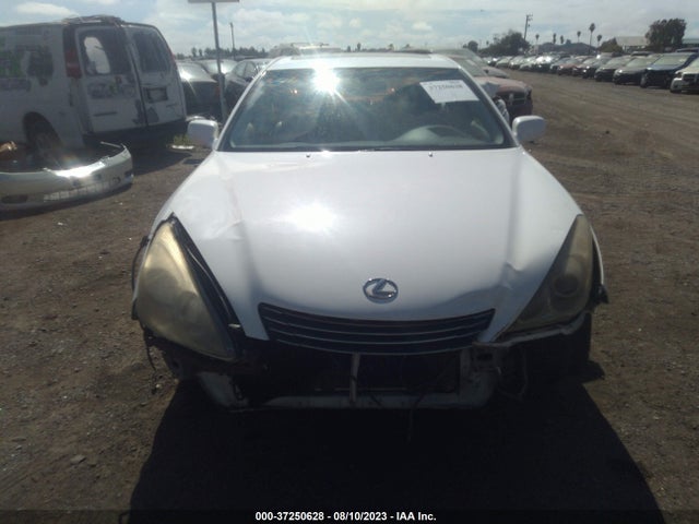 2002 LEXUS ES 300 VIN: JTHBF30G020046323