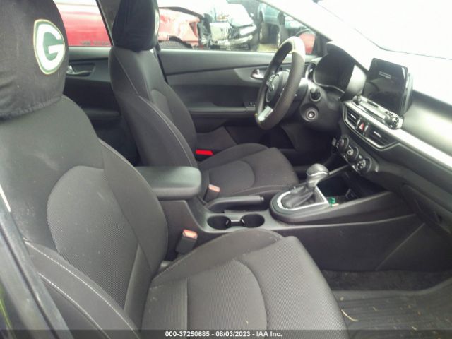3KPF24ADXME390891 KIA Forte Lxs