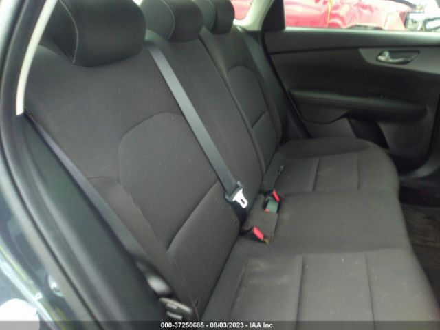 3KPF24ADXME390891 KIA Forte Lxs