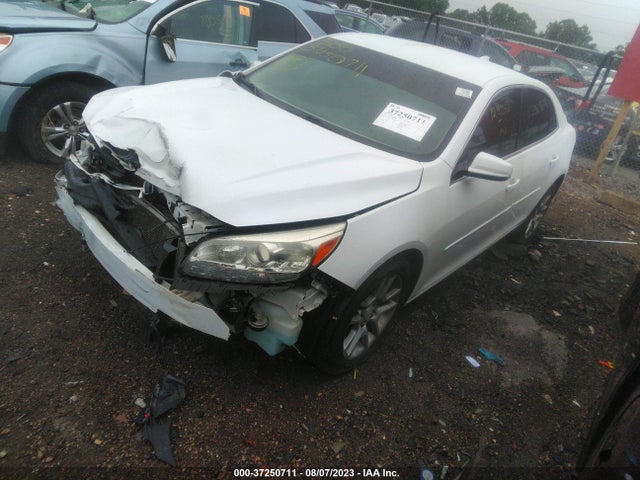 Chevrolet MALIBU LT 2015 1G11C5SL1FF134854 Image 2