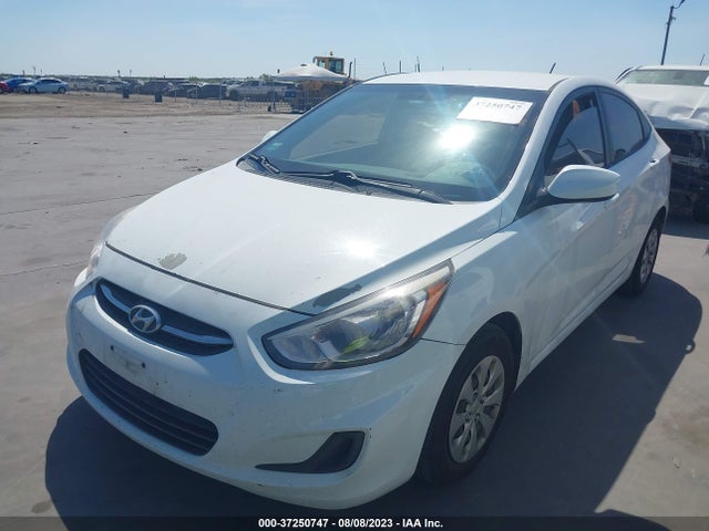 Hyundai ACCENT SE 2016 KMHCT4AE3GU976231 Image 2