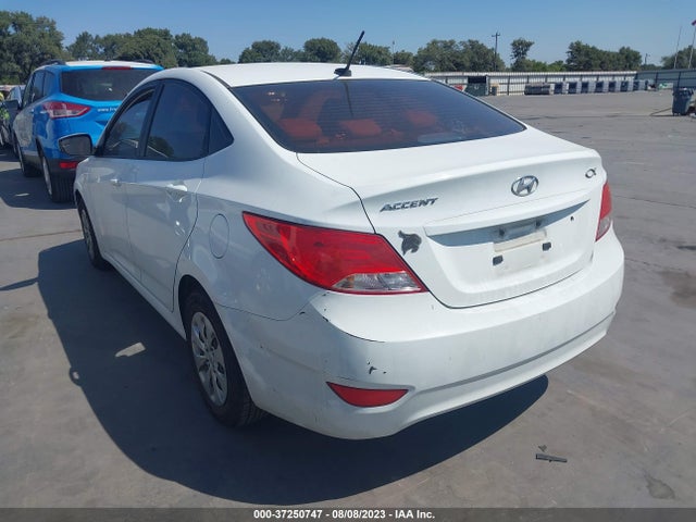 Hyundai ACCENT SE 2016 KMHCT4AE3GU976231 Image 3