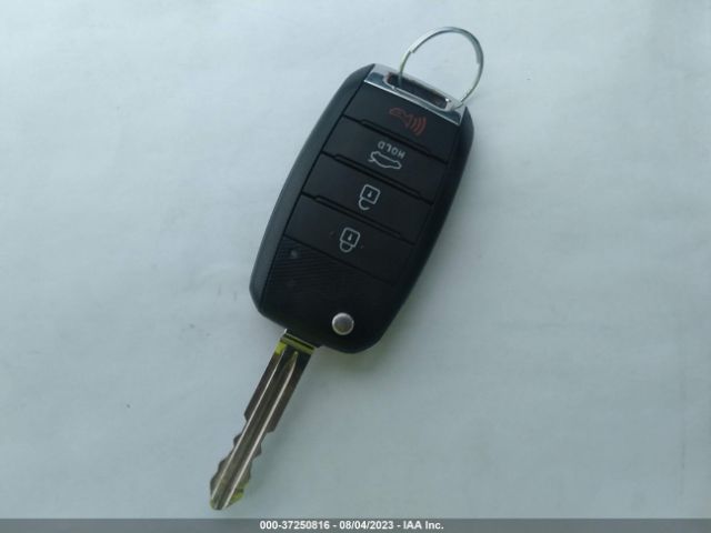 KNAFX4A86E5128090 KIA FORTE EX