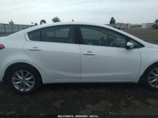 KNAFX4A86E5128090 KIA FORTE EX