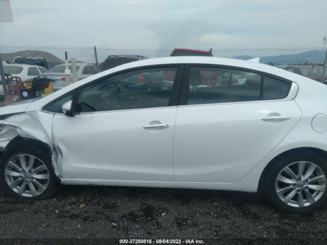 KNAFX4A86E5128090 KIA FORTE EX