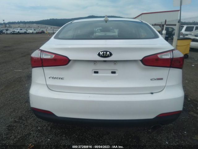 KNAFX4A86E5128090 KIA FORTE EX