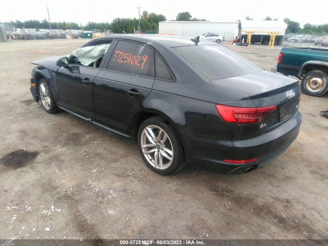 WAUDNAF42HN039798 Audi A4 Season Of Audi Premium